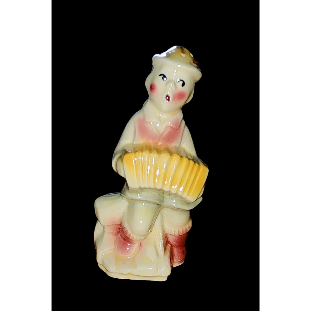 Vintage 1950s Shawnee Pottery Swiss Boy